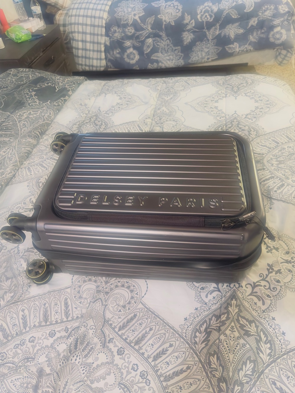 Hard Shell Carry-On Suitcase - Metallic Gray